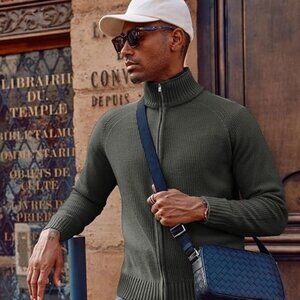 Men's Olive Green Sweater